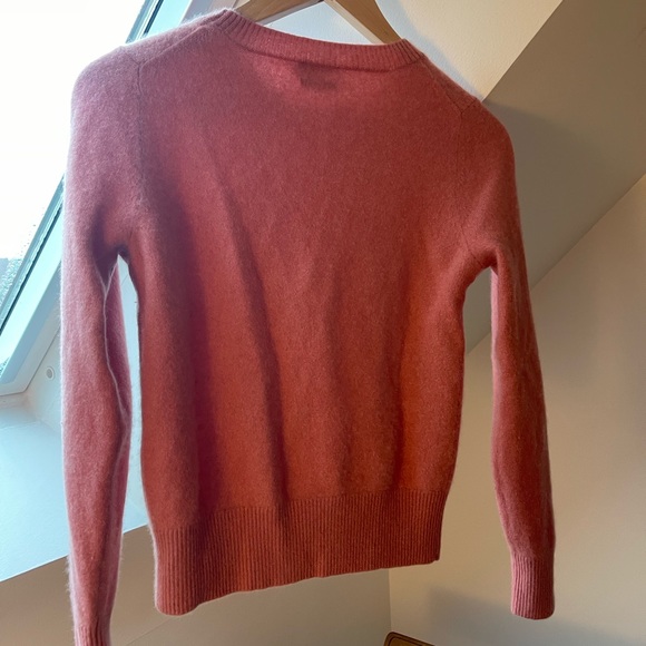 Cashmere Sweater Small - Picture 4 of 16